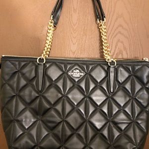 Authentic coach Ava chain quilted tote black